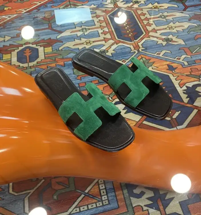 hype Hermes Slippers