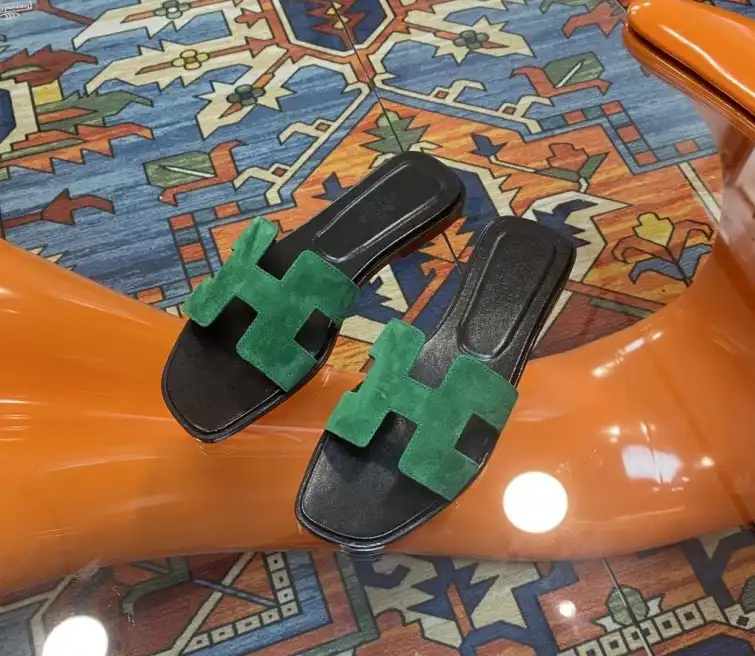 hype Hermes Slippers