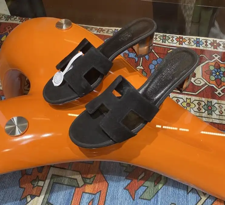 hype Hermes Slippers