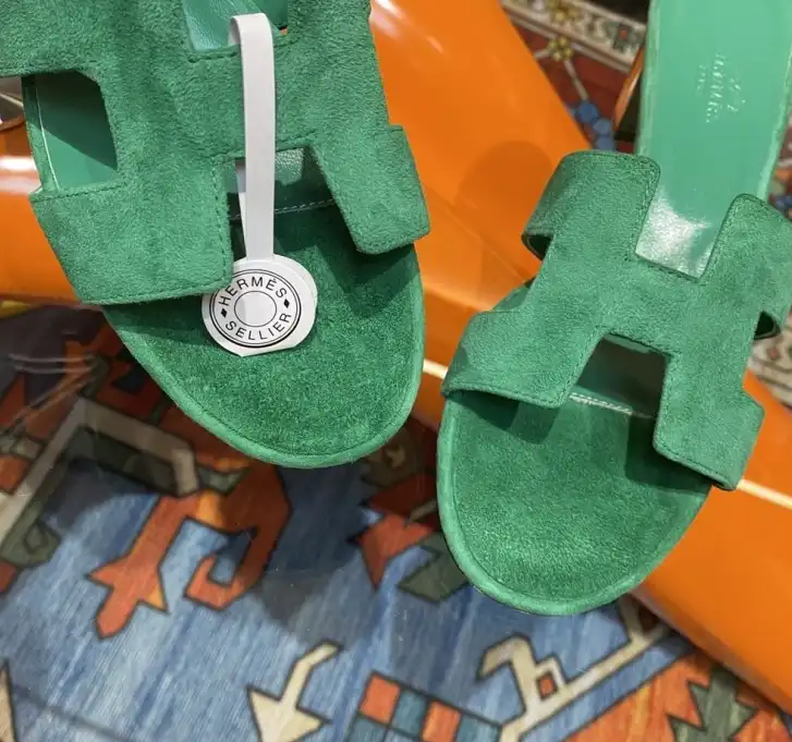 hype Hermes Slippers