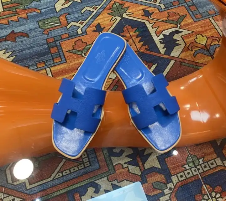 hype Hermes Slippers