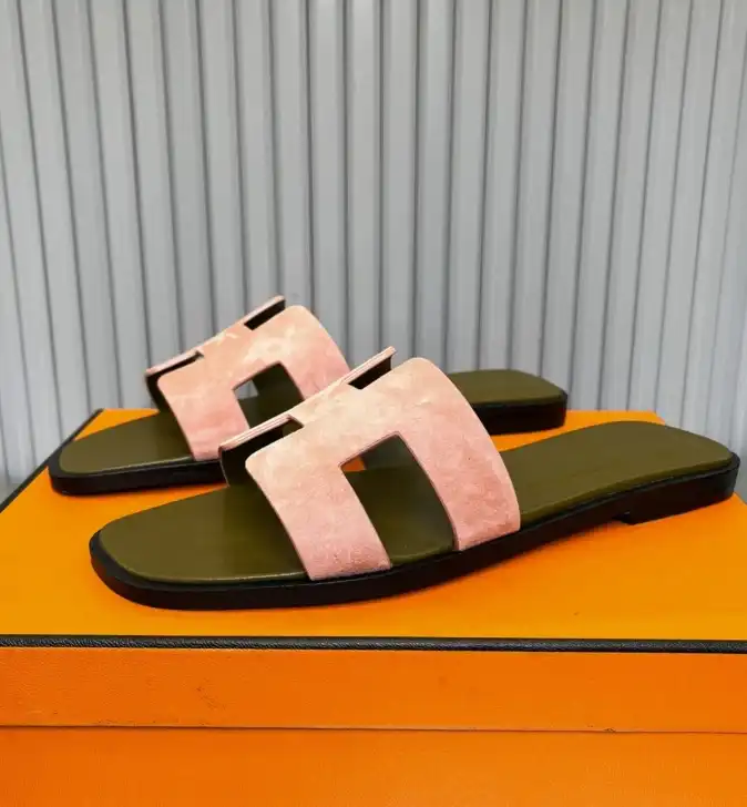 hype Hermes Slippers