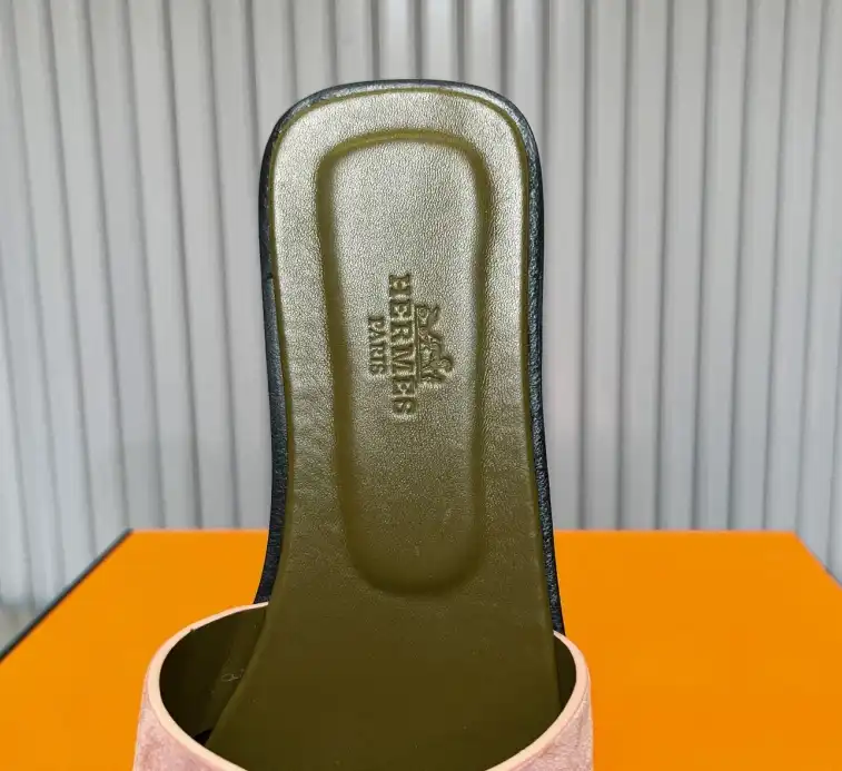 hype Hermes Slippers