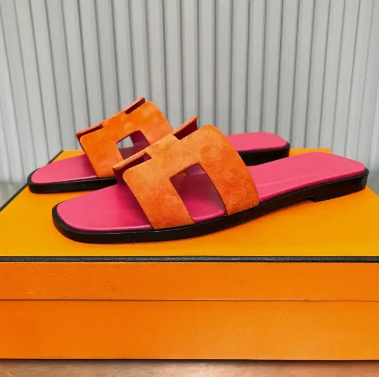 hype Hermes Slippers