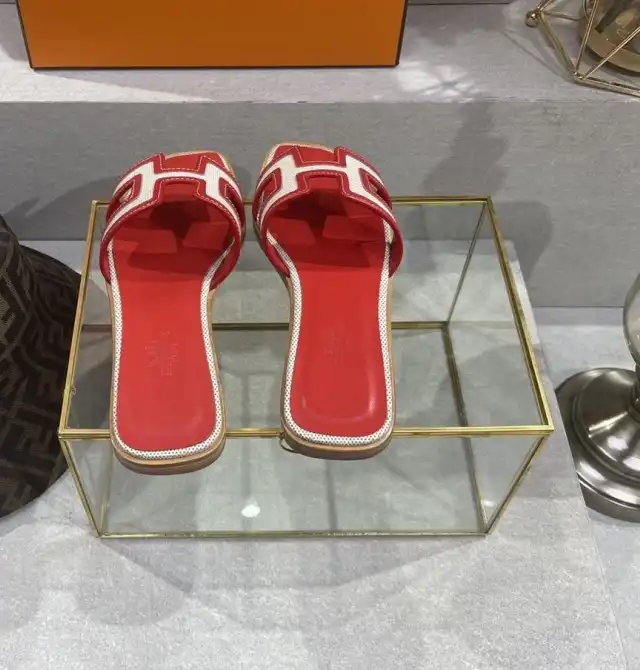 hype Hermes Slippers