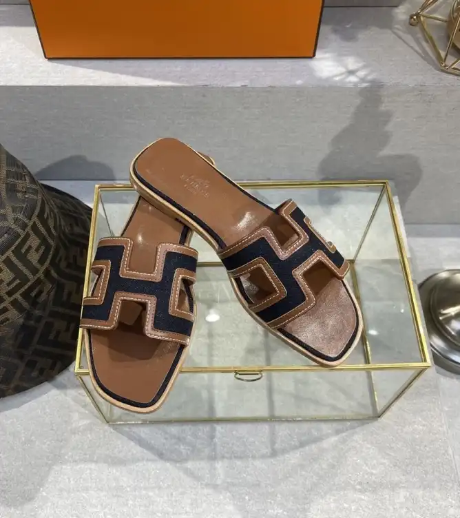 hype Hermes Slippers