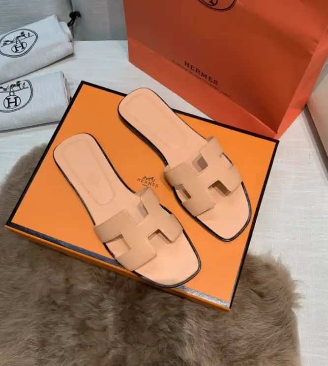 hype Hermes Slippers