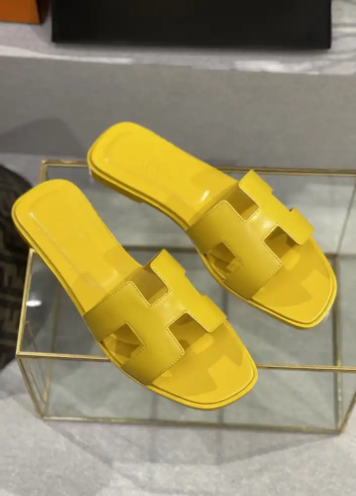 hype Hermes Slippers