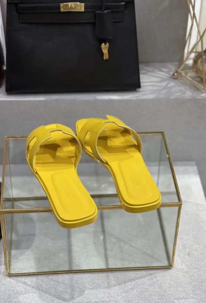 hype Hermes Slippers