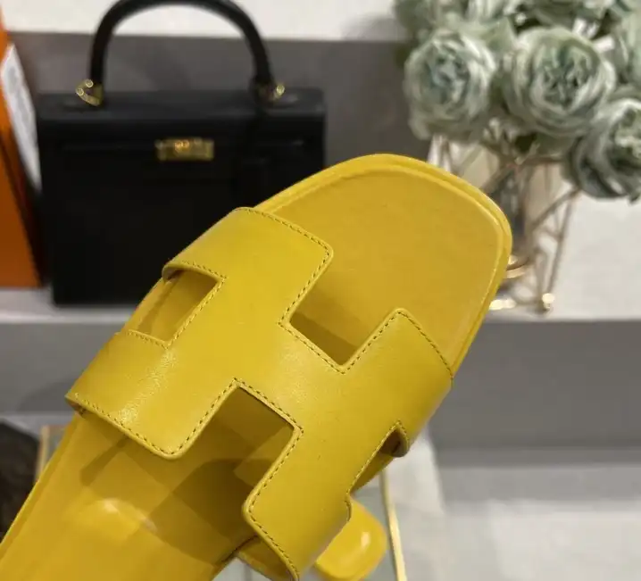 hype Hermes Slippers