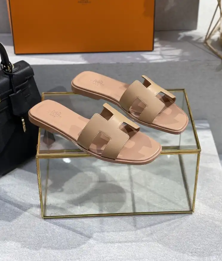 hype Hermes Slippers