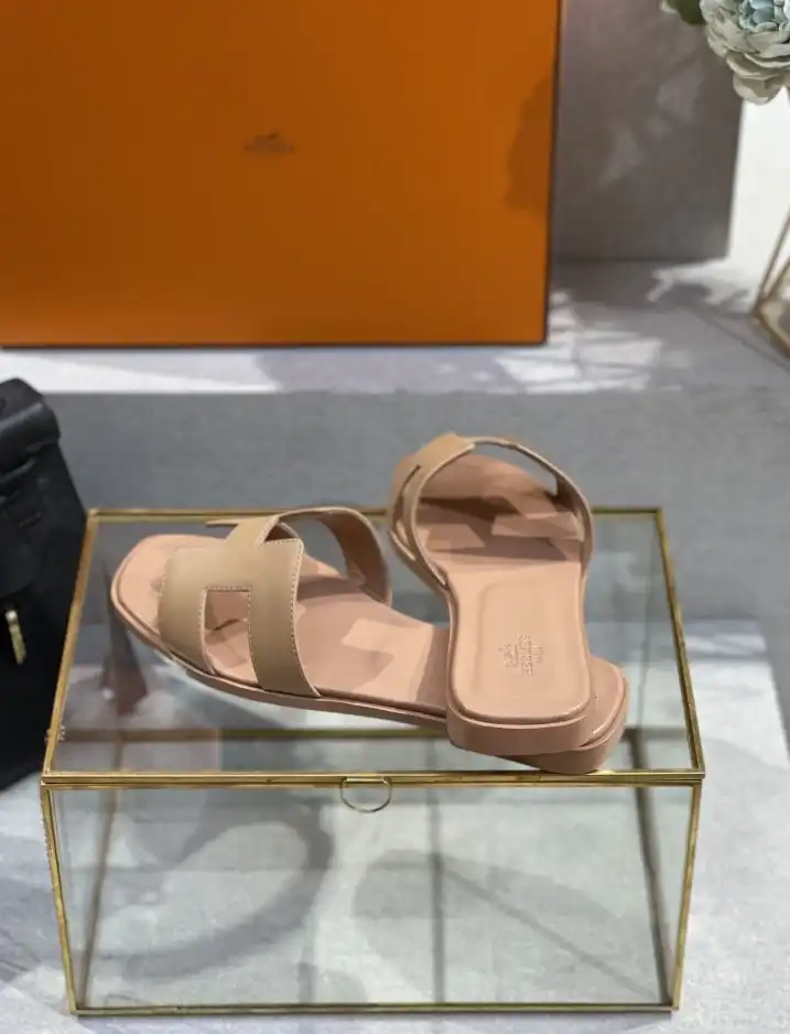 hype Hermes Slippers