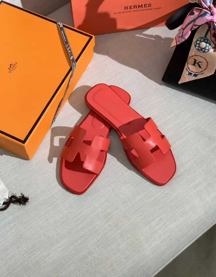 hype Hermes Slippers