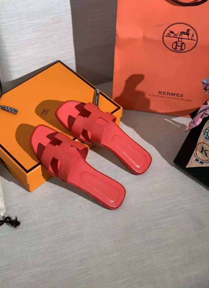 hype Hermes Slippers