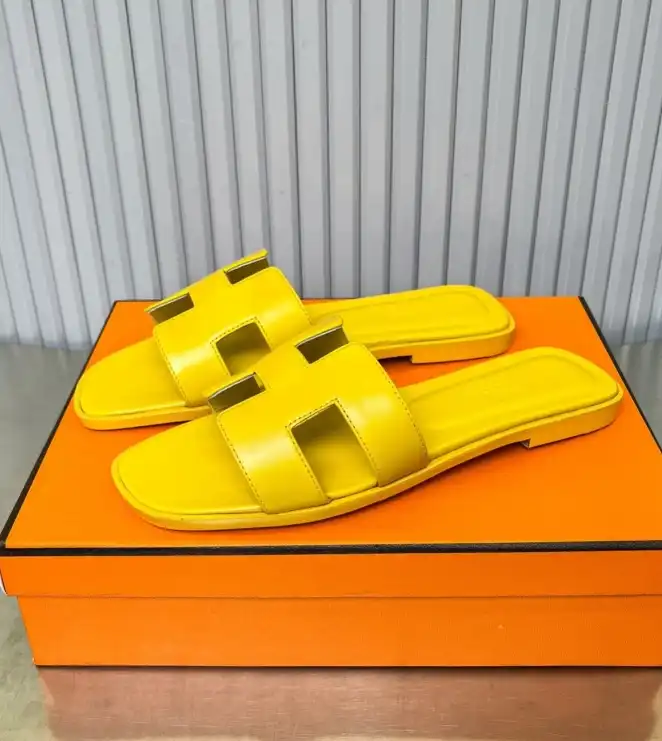 hype Hermes Slippers