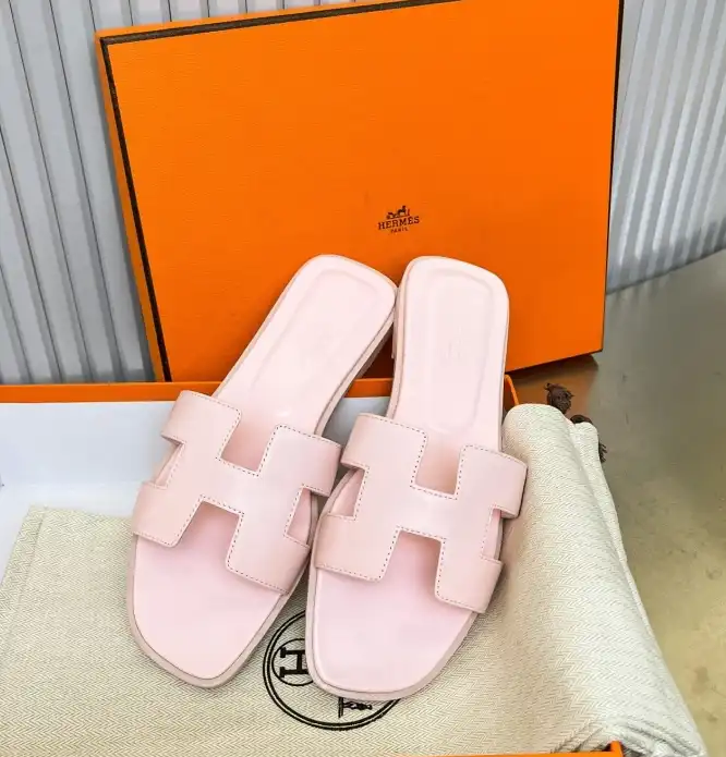 hype Hermes Slippers