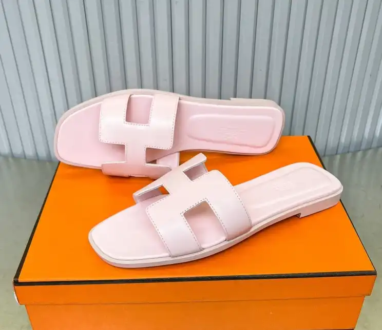 hype Hermes Slippers