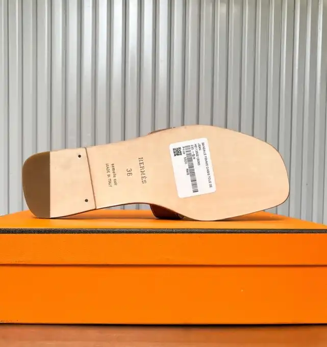 hype Hermes Slippers