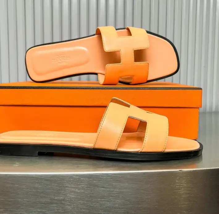 hype Hermes Slippers