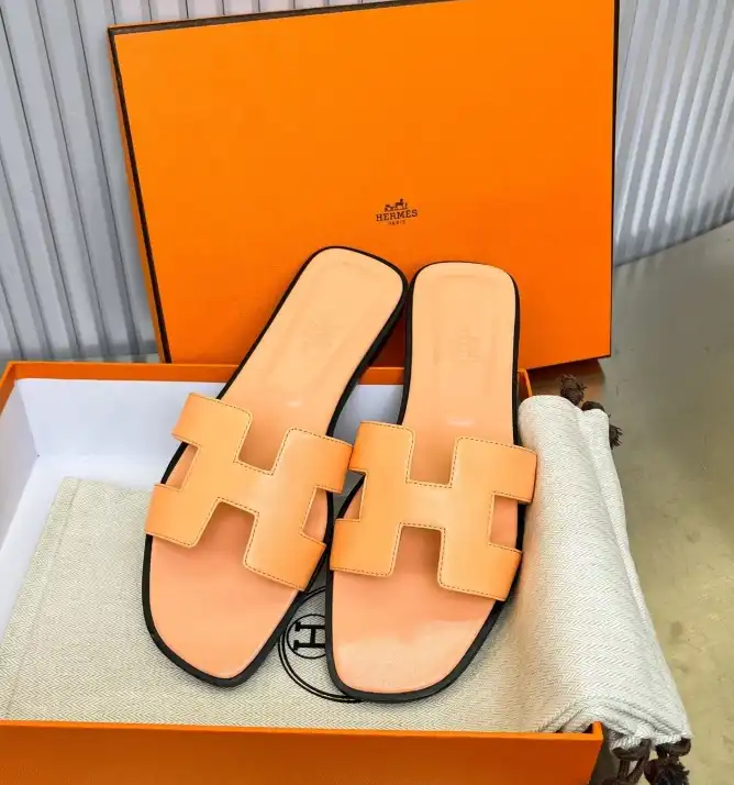 hype Hermes Slippers