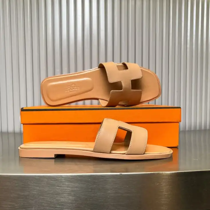 hype Hermes Slippers