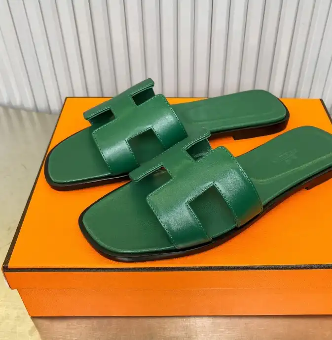 hype Hermes Slippers