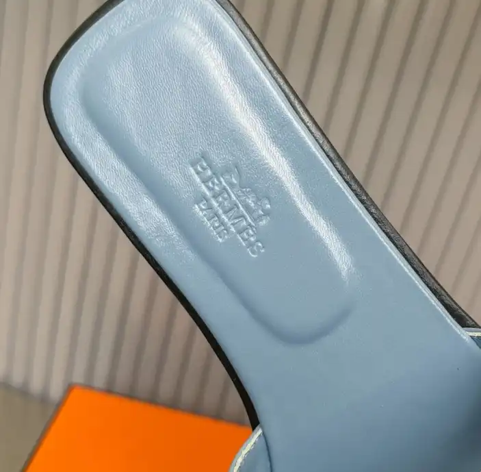 hype Hermes Slippers