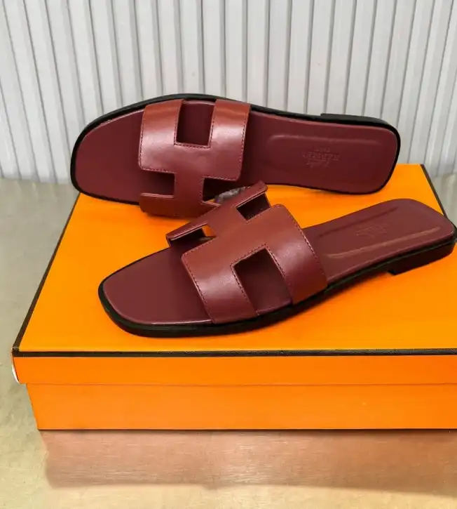 hype Hermes Slippers