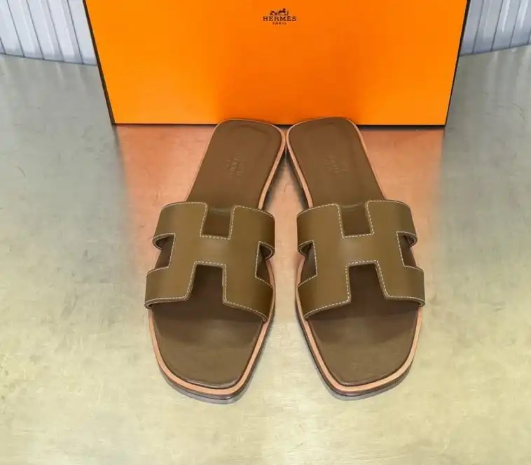 hype Hermes Slippers