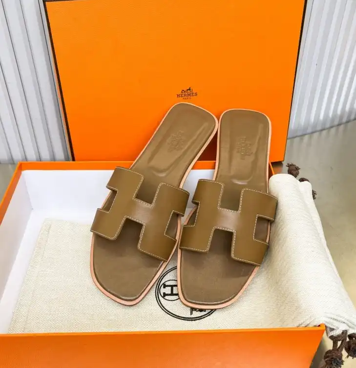 hype Hermes Slippers