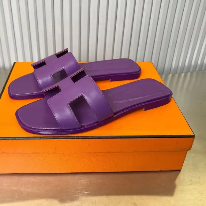 hype Hermes Slippers