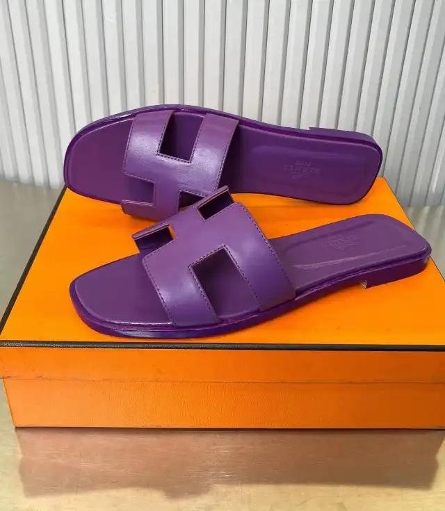 hype Hermes Slippers