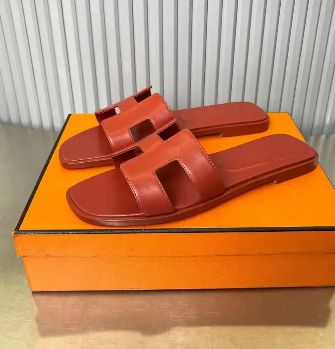 hype Hermes Slippers