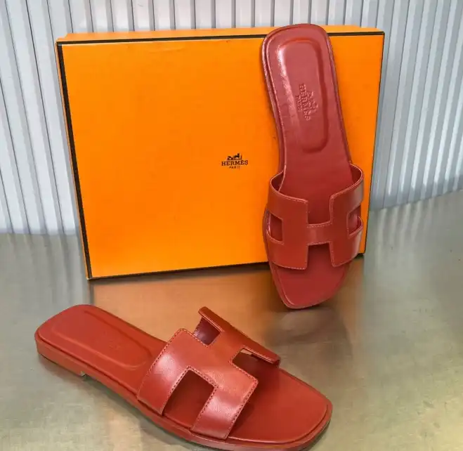 hype Hermes Slippers