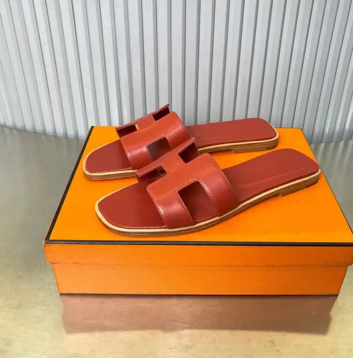 hype Hermes Slippers