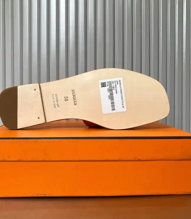 hype Hermes Slippers