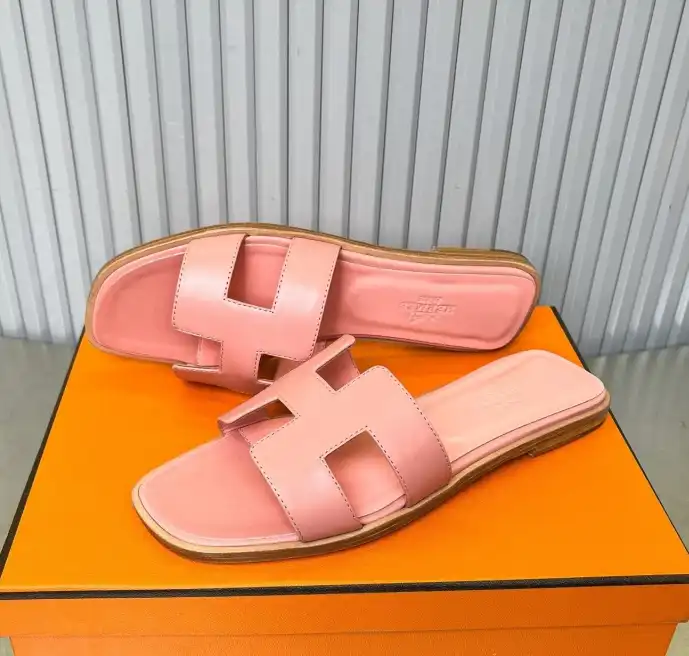 hype Hermes Slippers