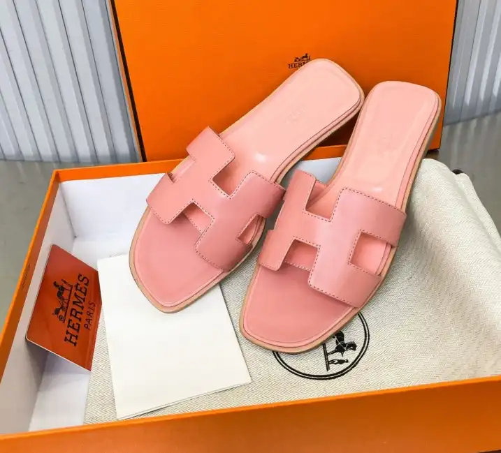 hype Hermes Slippers