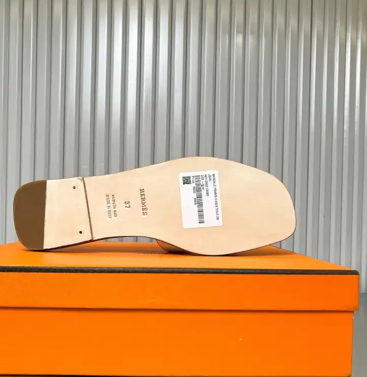 hype Hermes Slippers