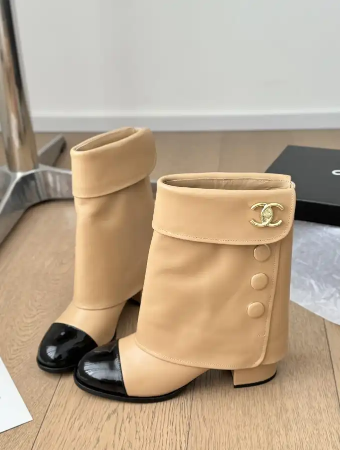 hype Chanel Boots