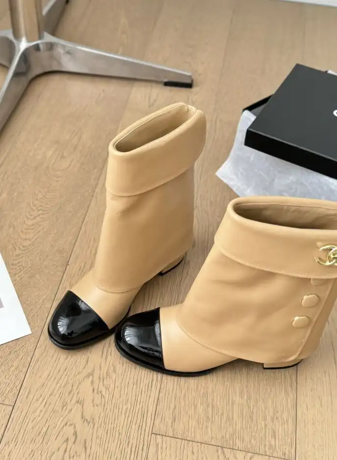 hype Chanel Boots