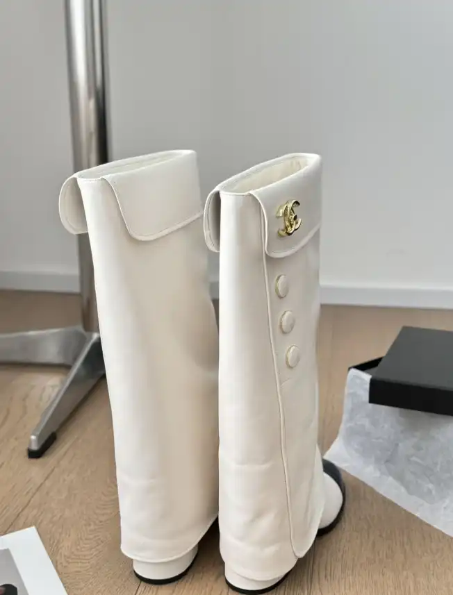 hype Chanel Boots