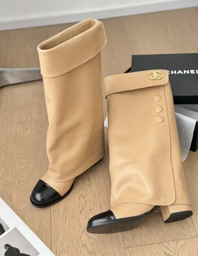 hype Chanel Boots