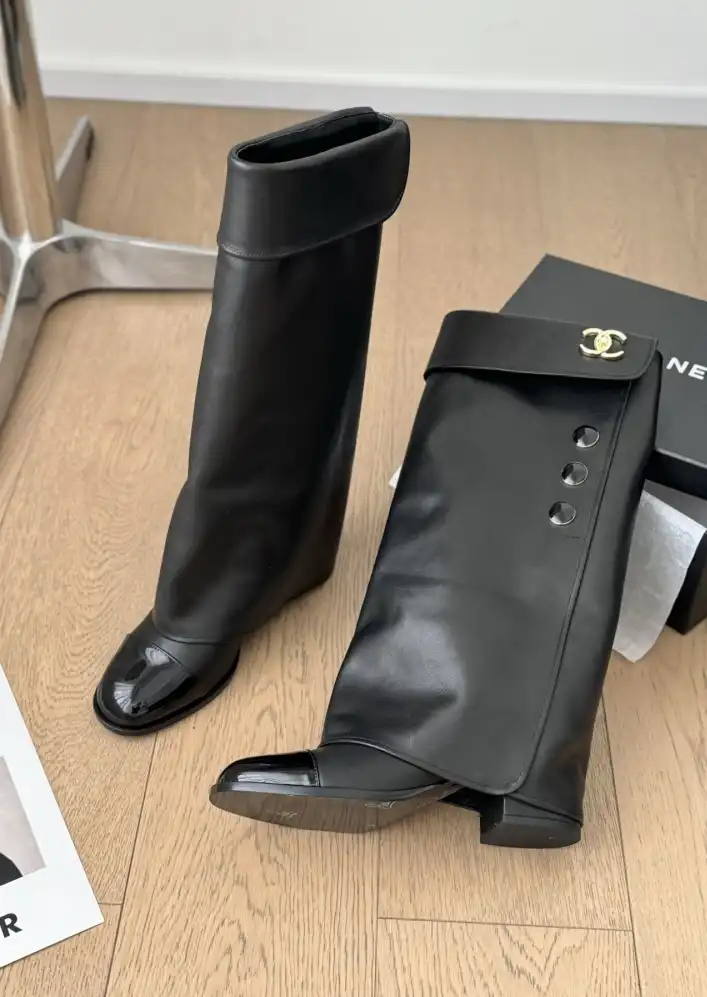 hype Chanel Boots