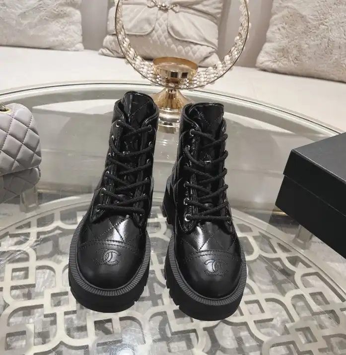 hype Chanel Boots