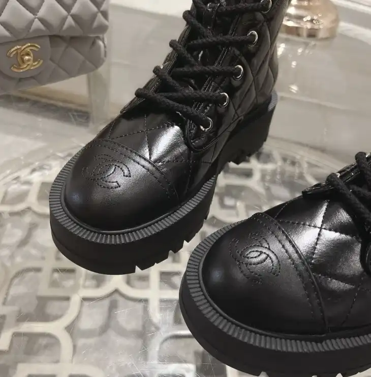 hype Chanel Boots