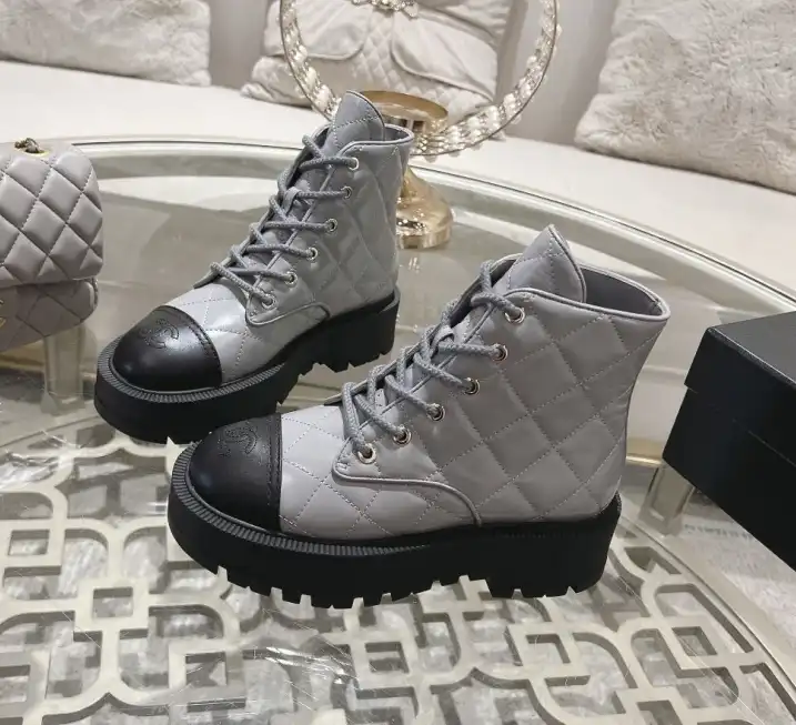 hype Chanel Boots