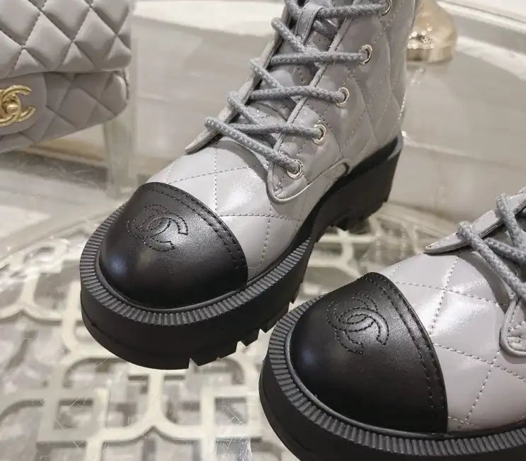 hype Chanel Boots