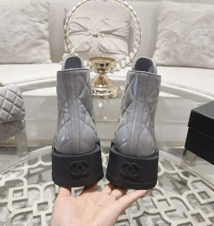 hype Chanel Boots