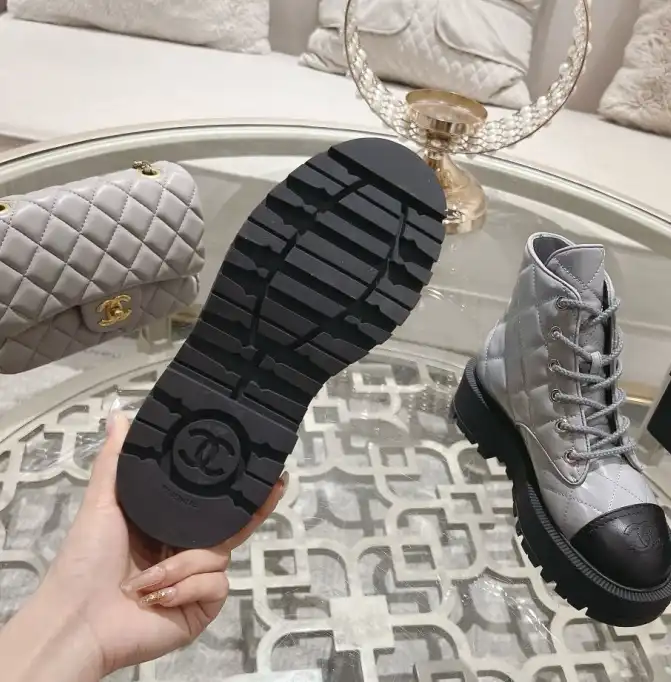 hype Chanel Boots